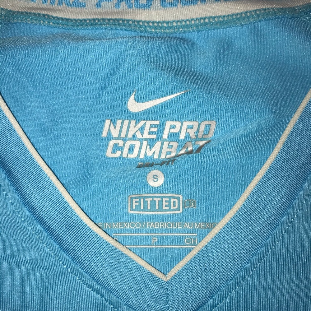 Nike Workout Top - image 4